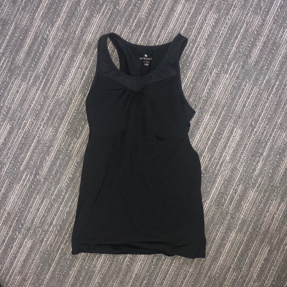 Athleta tank with built in bra